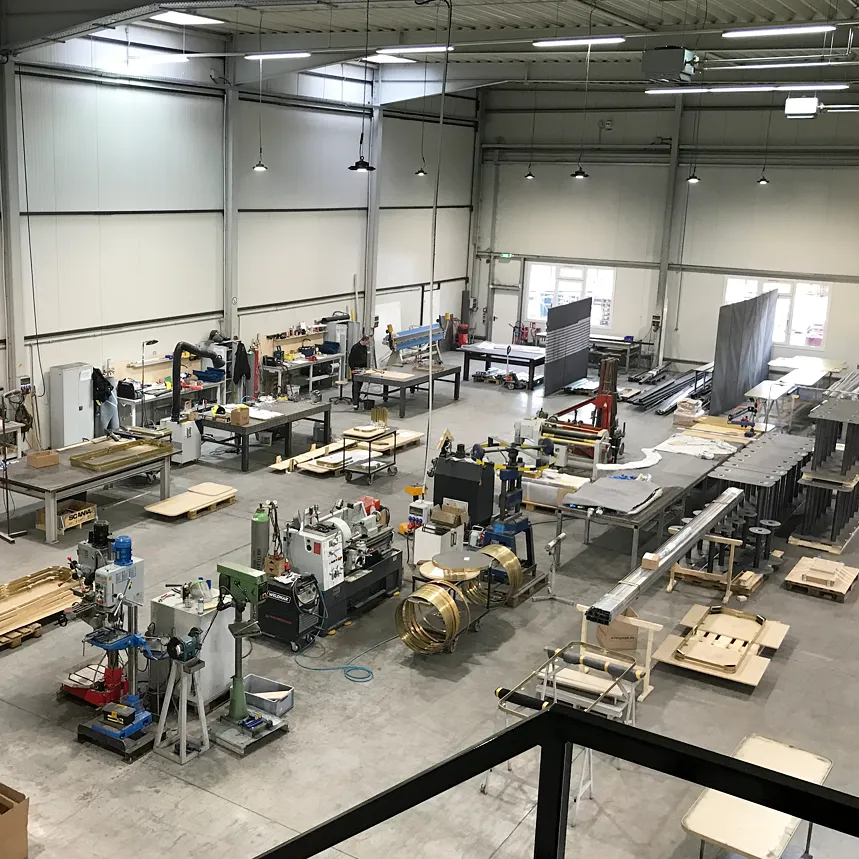 Produktionshalle PEC Metall Design